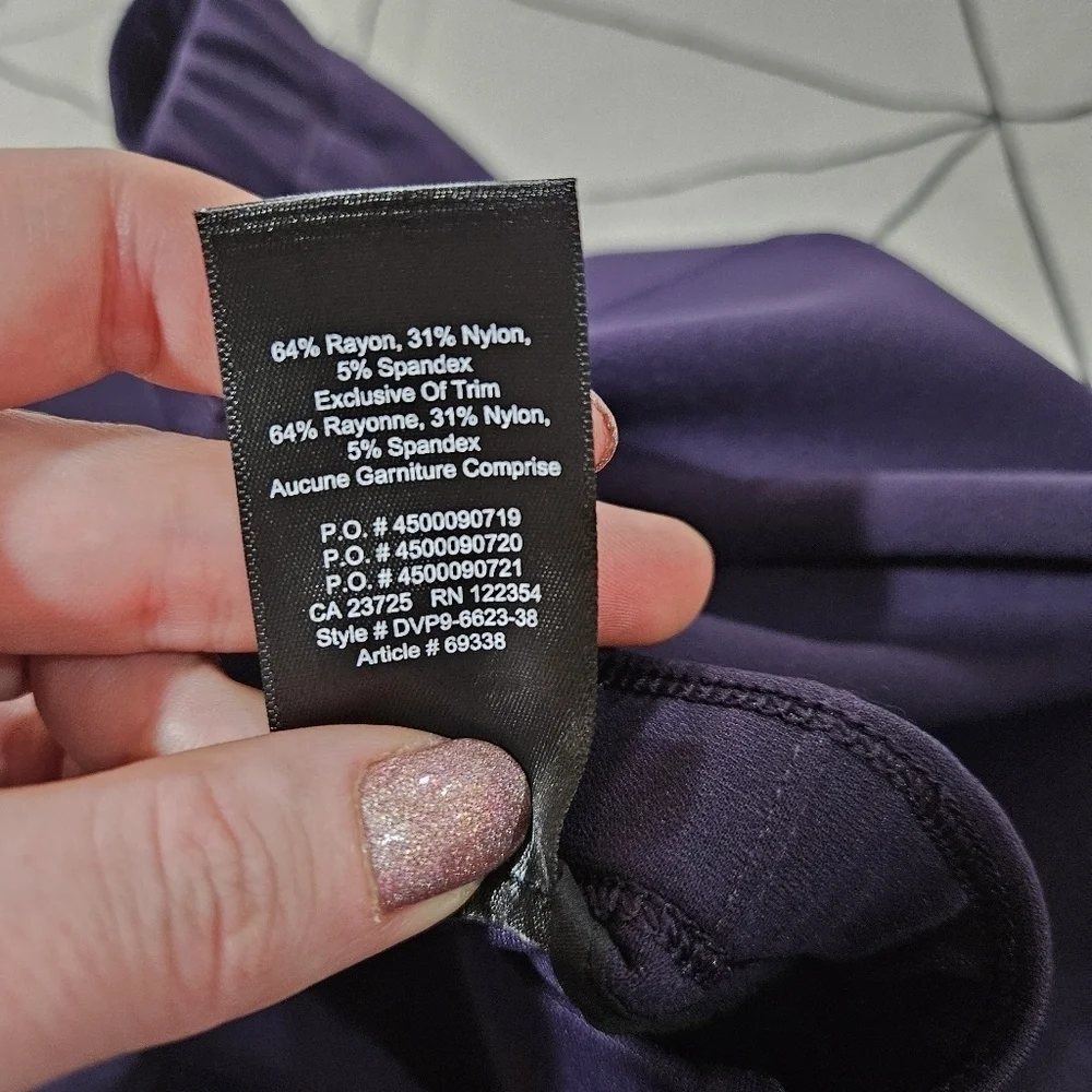 Aritzia Babaton 1-01 Skinny Legging-Style Pant Dark Purple Size Small - Picture 6 of 7